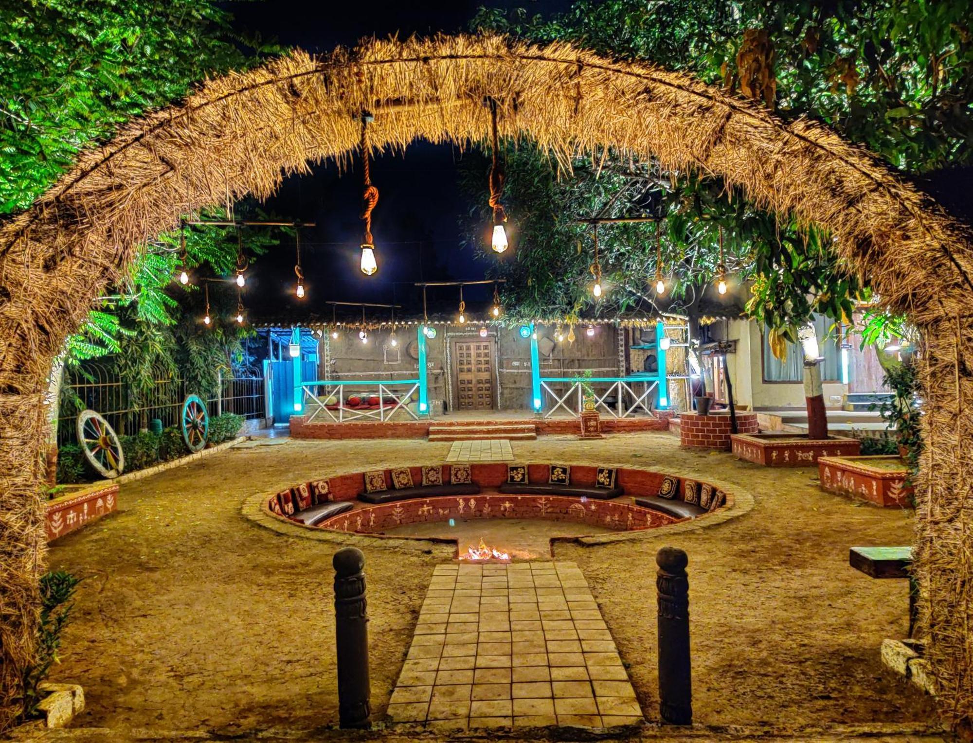 Pushp Vatika Resort & Lawns Navi Mumbai Exterior photo
